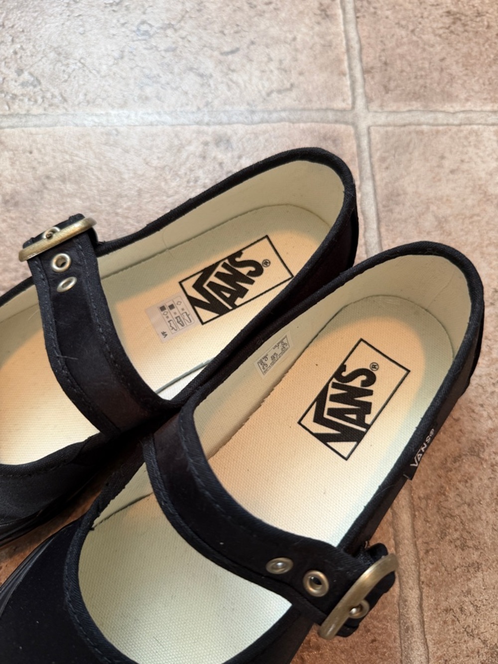 Women’s Vans Black Mary Jane Buckle Flats. Size 7.5 - Picture 4 of 9